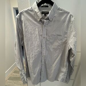 Banana Republic Button Down Untucked Fit Gray White Stripe L